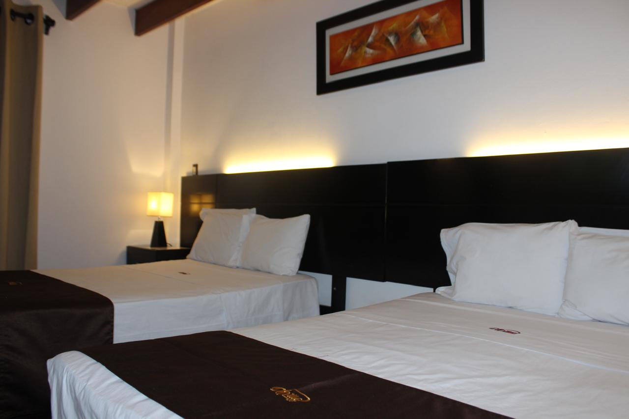 Habitación Doble Twin — De Ville Inn, Miraflores